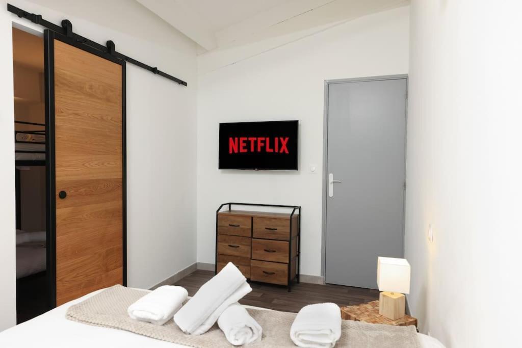N3 Des Etudes Duplex Hypercentre Wifi Conciergeriedamecarcas Apartment Carcassonne Exterior photo